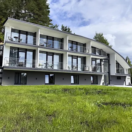 Aparthotel Velar *
