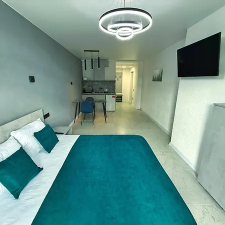 Aparthotel Velar
